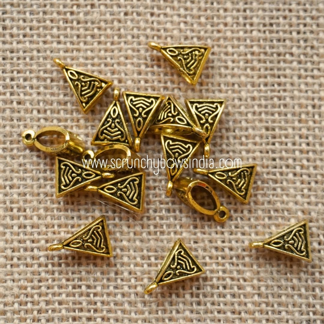 Antique Gold Loop