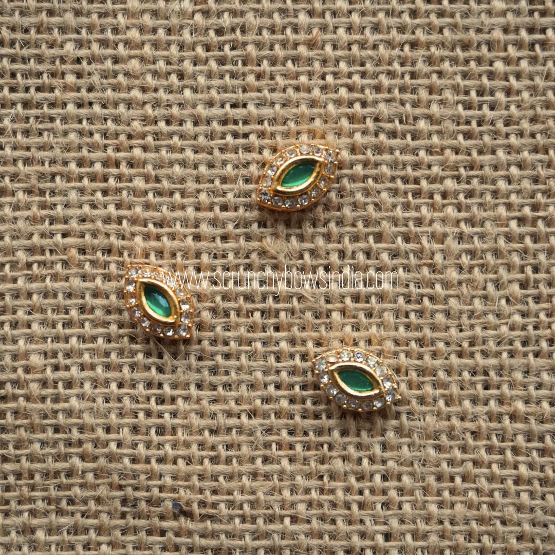 13 X 8 MM Green Eye Charm