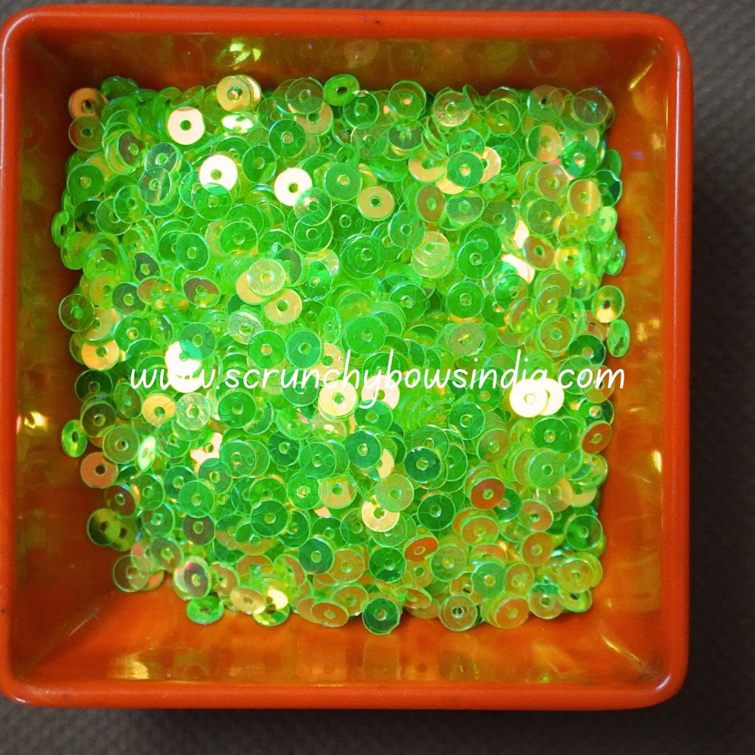 4M Sequins - Neon Green