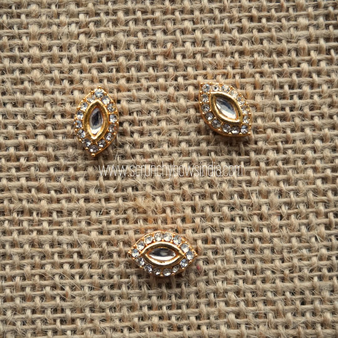 13 X 8 MM White Eye Charm