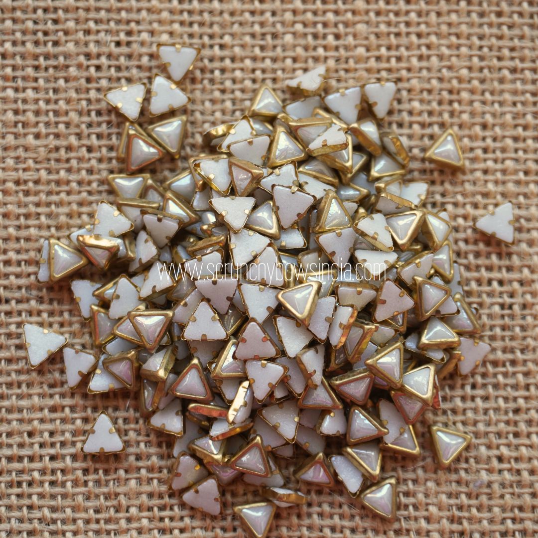Ceramic Pearl - Triangle 6X6T