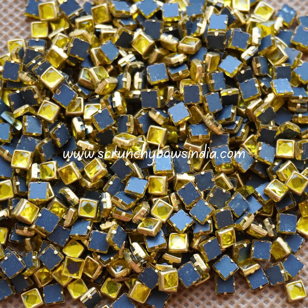 Glass Square - Yellow