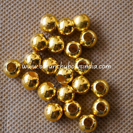 10mm Gold Plastic Beads