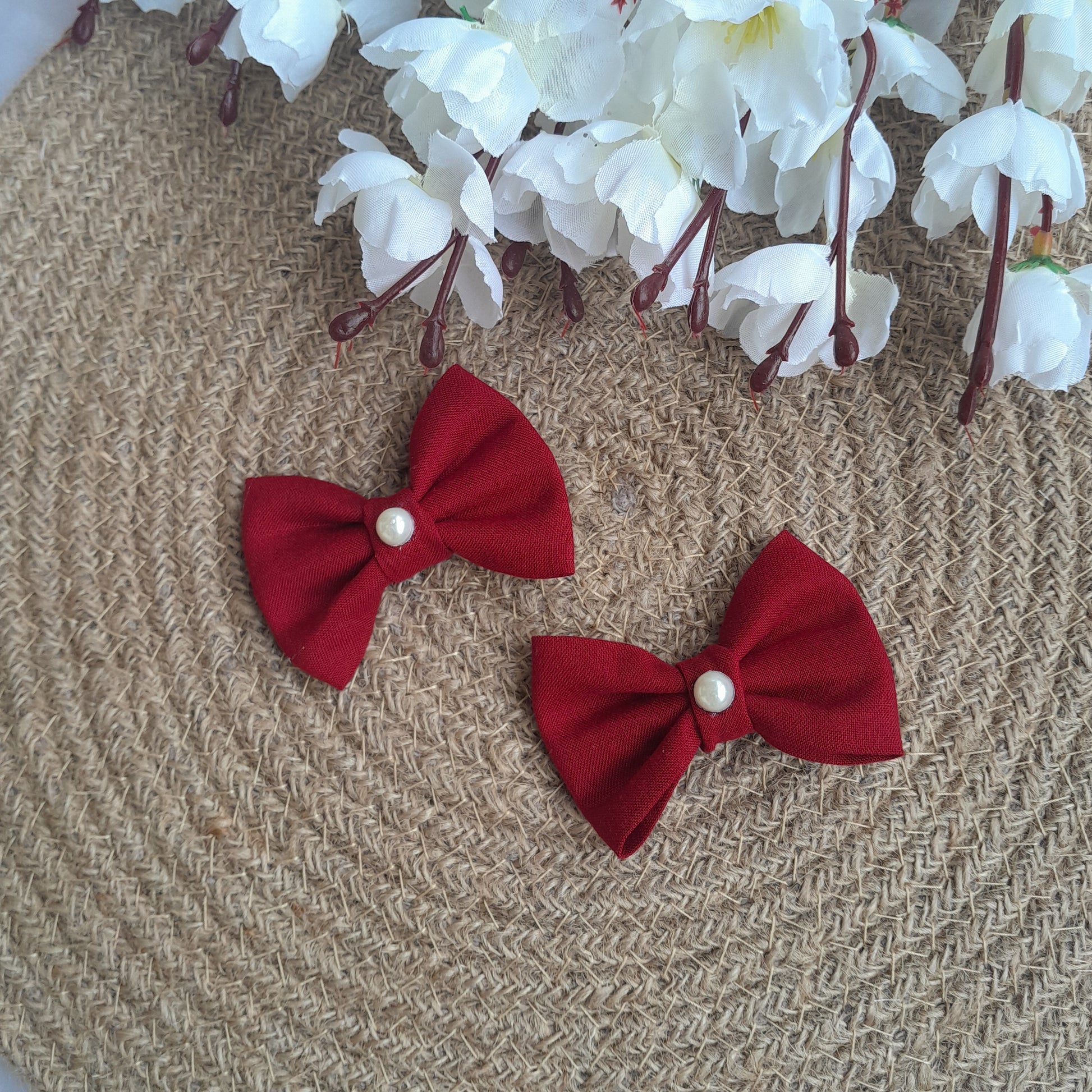 Kids Pearl Clips Set of 2 - Red - Scrunchy Bows