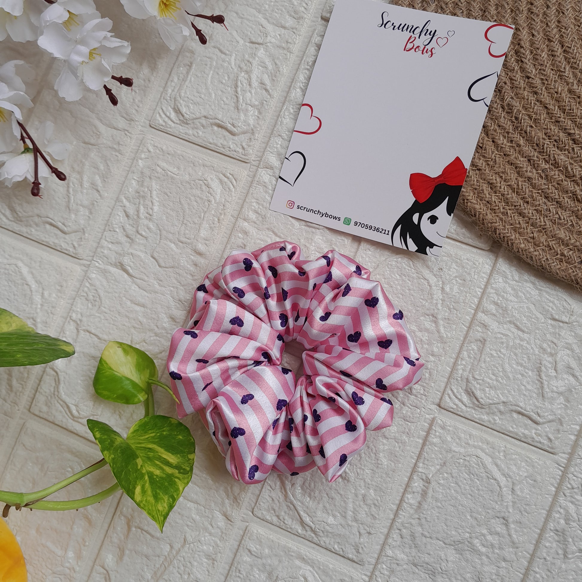 Love Stripes Scrunchie - Scrunchy Bows