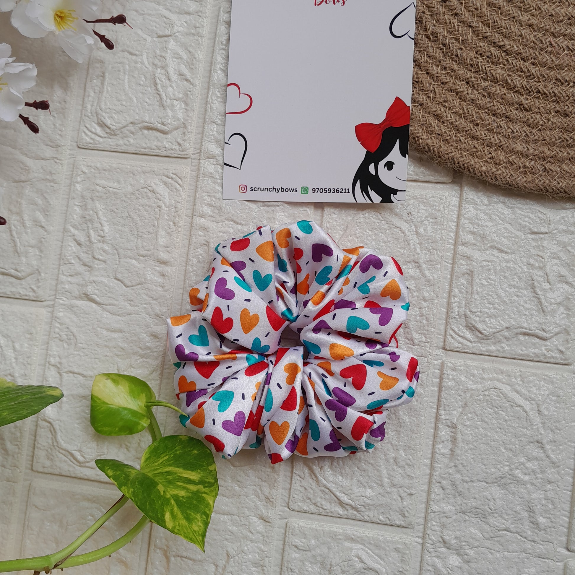 Love Hearts Scrunchie - Scrunchy Bows