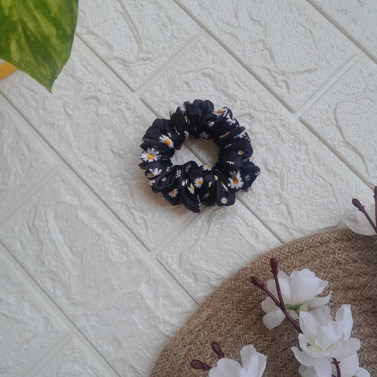 Black Daisy Scrunchie