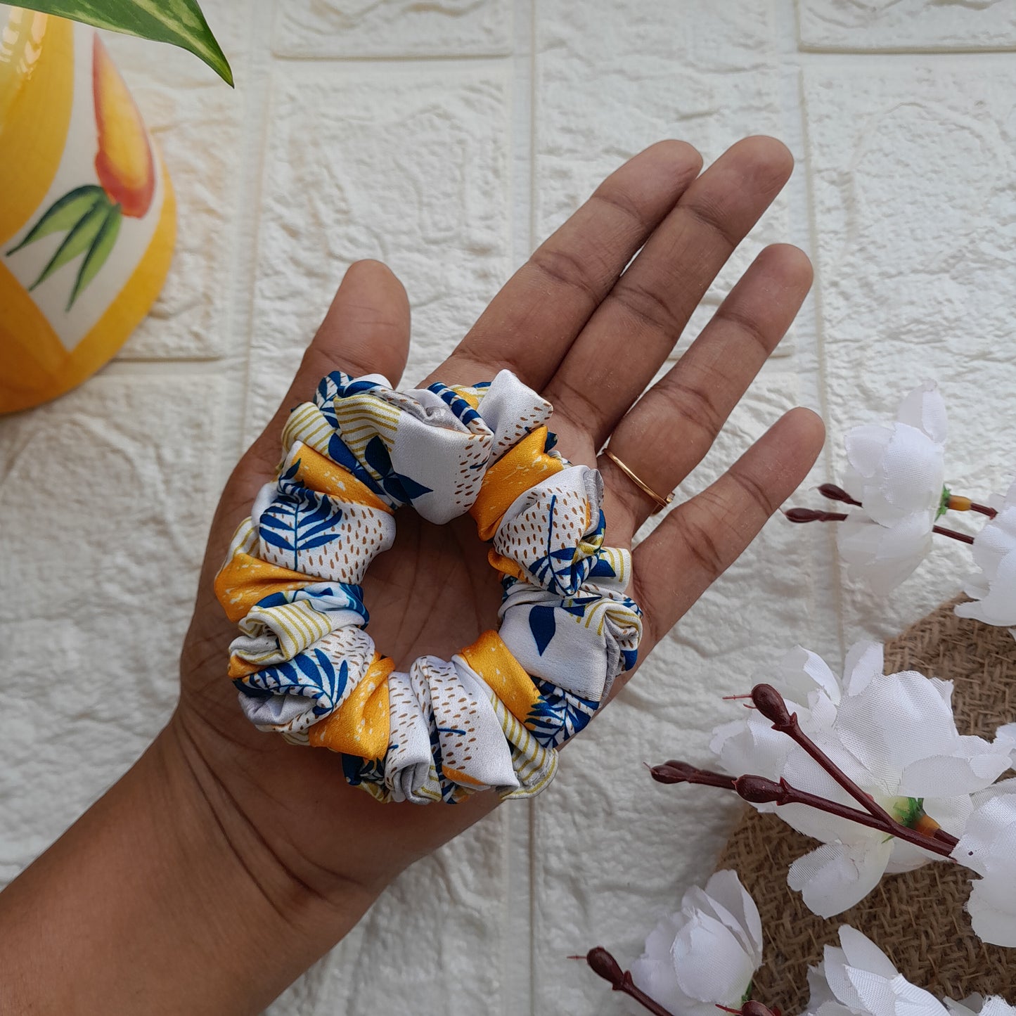 Lemon Scrunchie