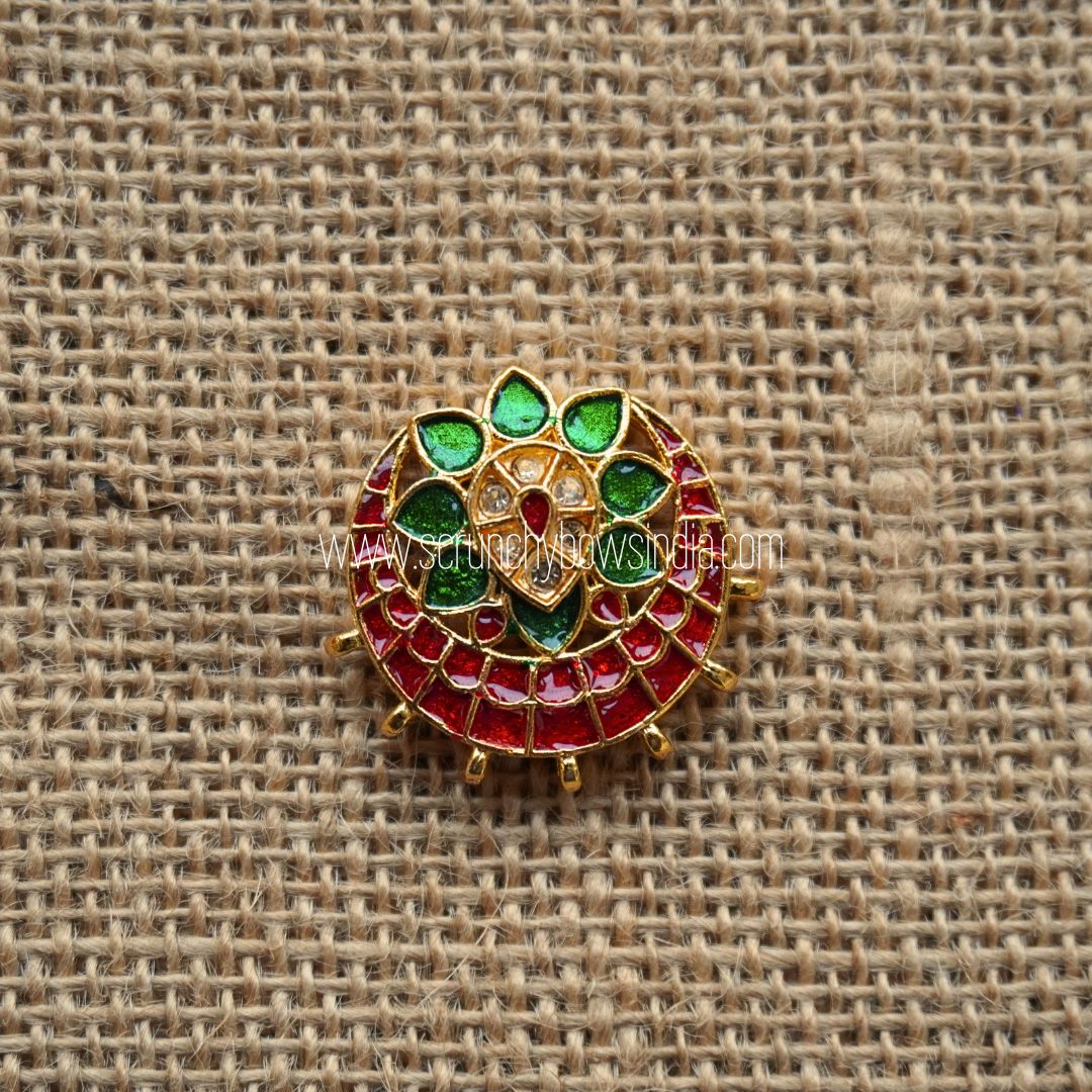 29 X 28 MM Green & Red Charm (1 PIECE)
