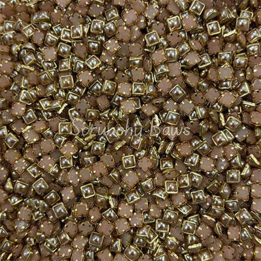 Ceramic Gold Square