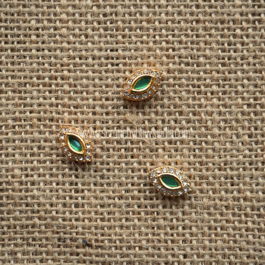 13 X 8 MM Green Eye Charm