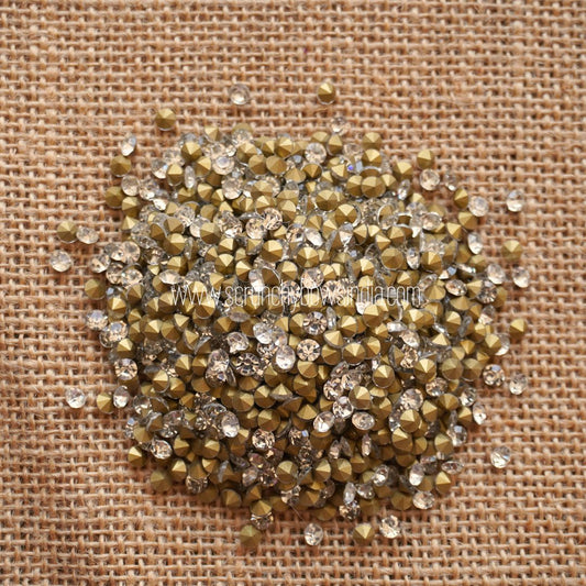 4MM Jarkan Stones - White