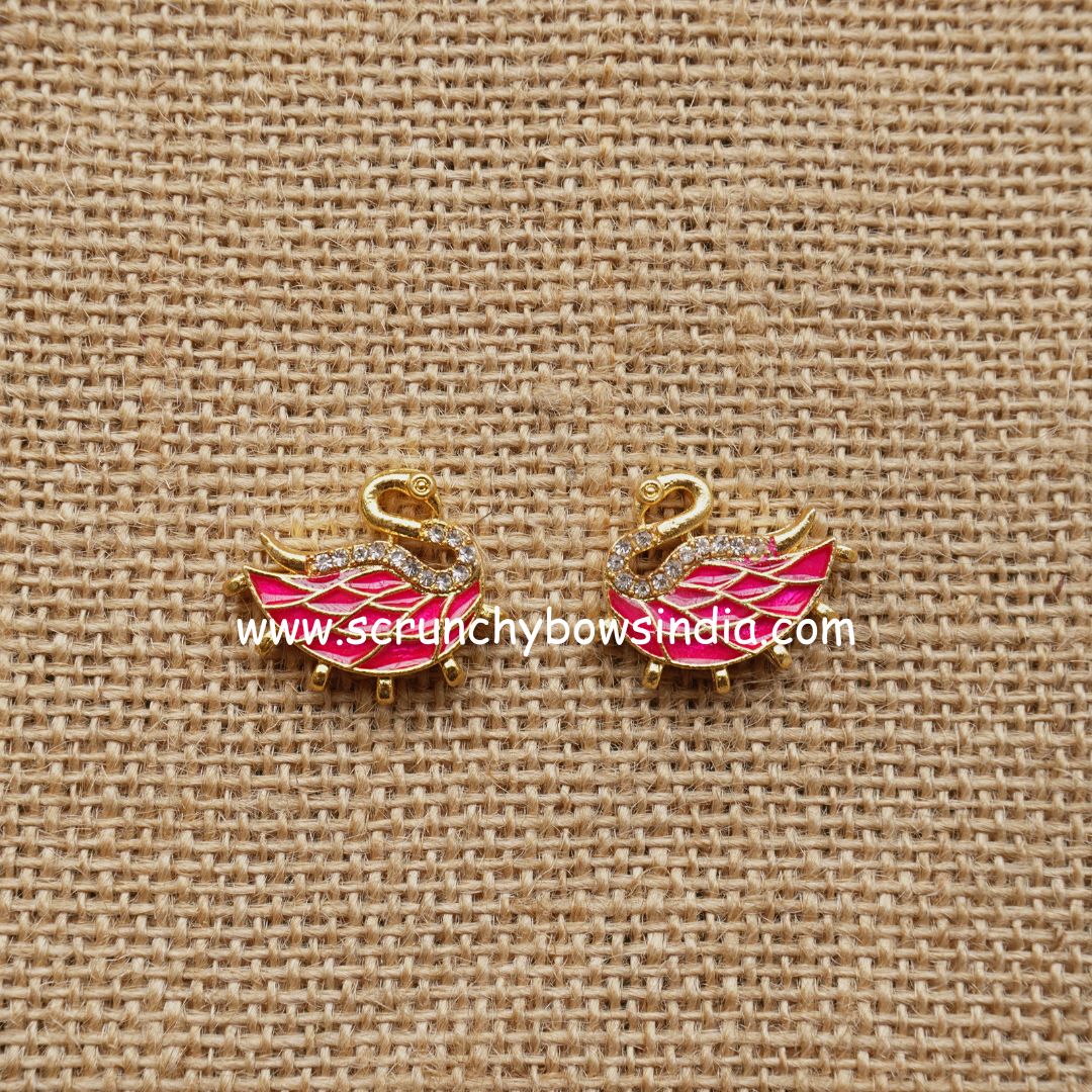 Pink Swan Charm (1 PIECE)
