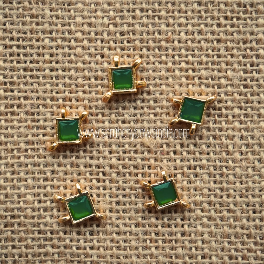 Green Square Charm (1 PIECE)
