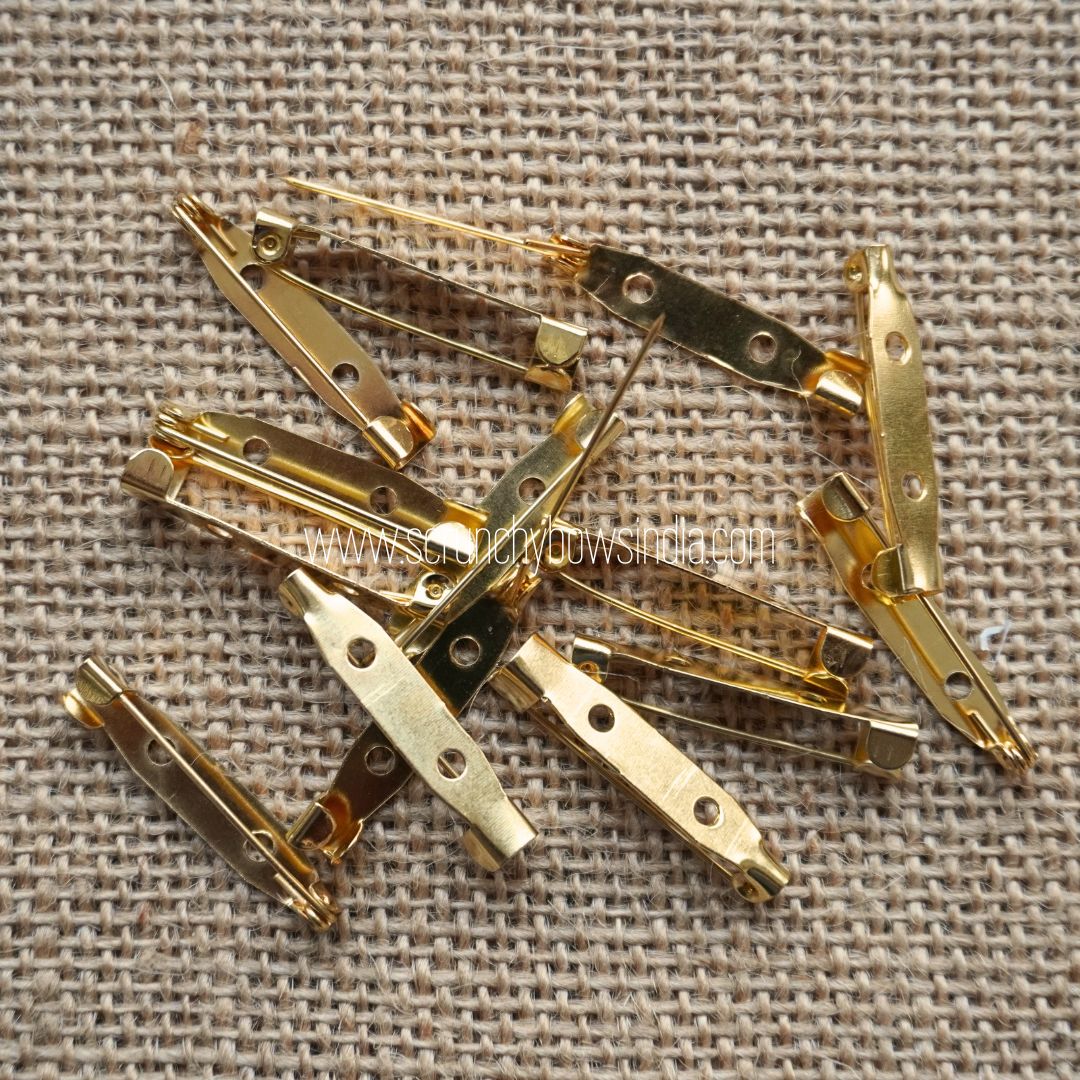 3 CM Gold Metal Saree Pins - 5 Pieces