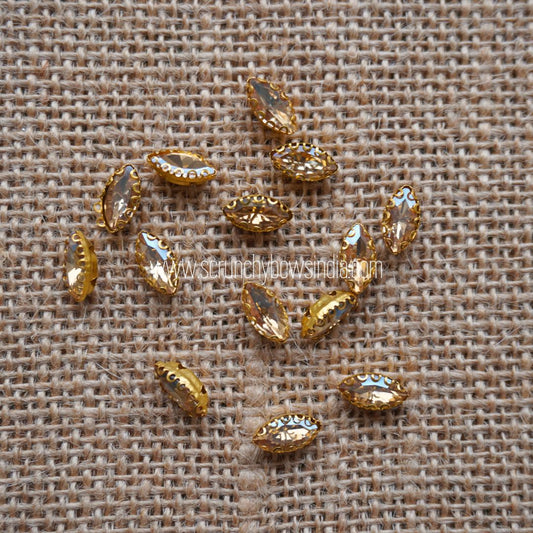 Small Eye Clipstones - Gold