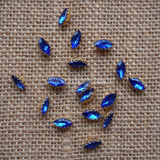 Small Eye Clipstones - Blue