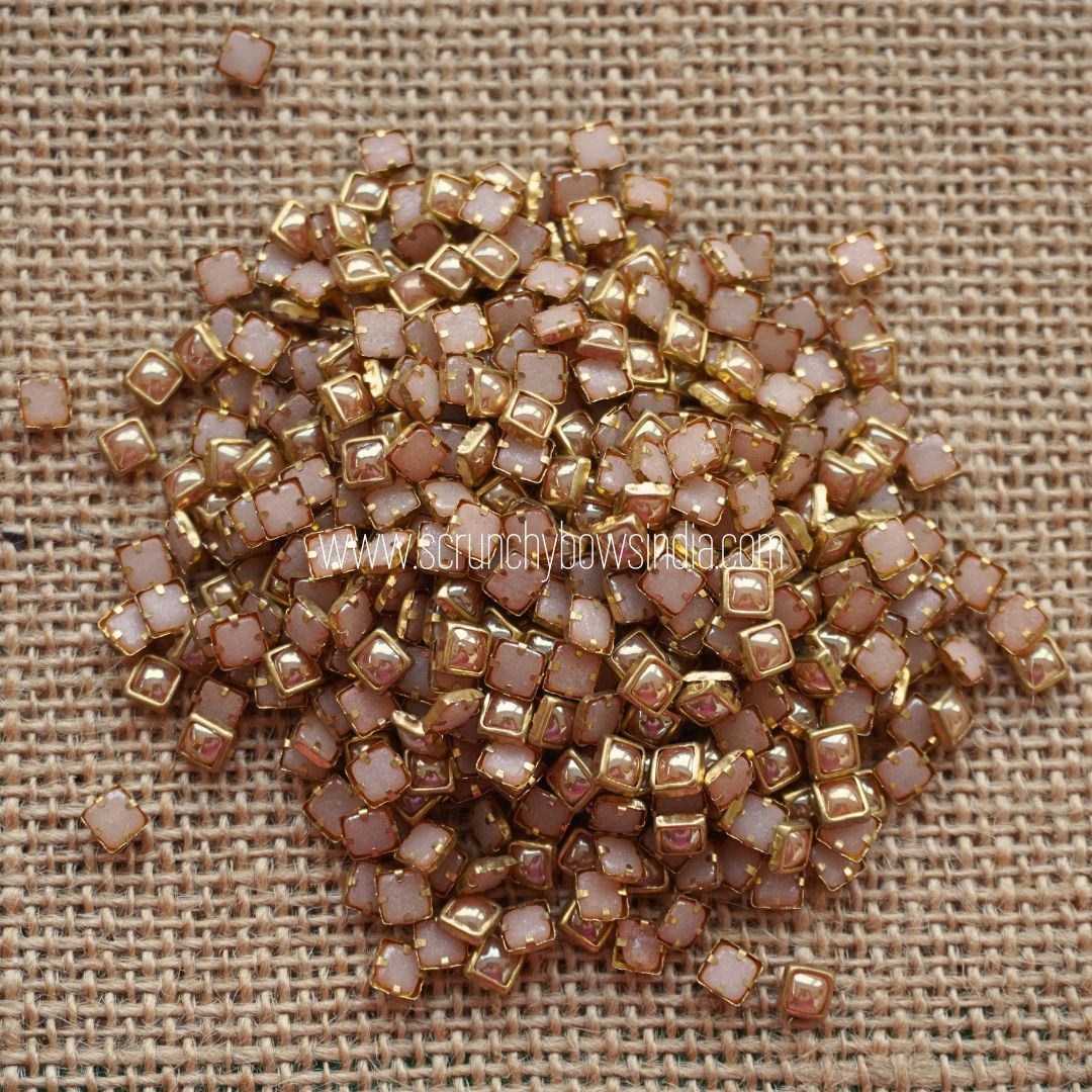 Ceramic Gold Square 4X4