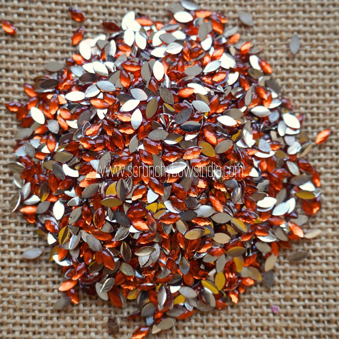 6K Acrylic/Raindrop Kundhans