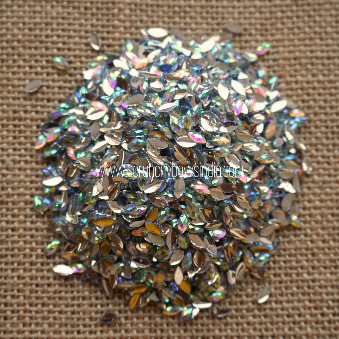 6K Acrylic/Raindrop Kundhans