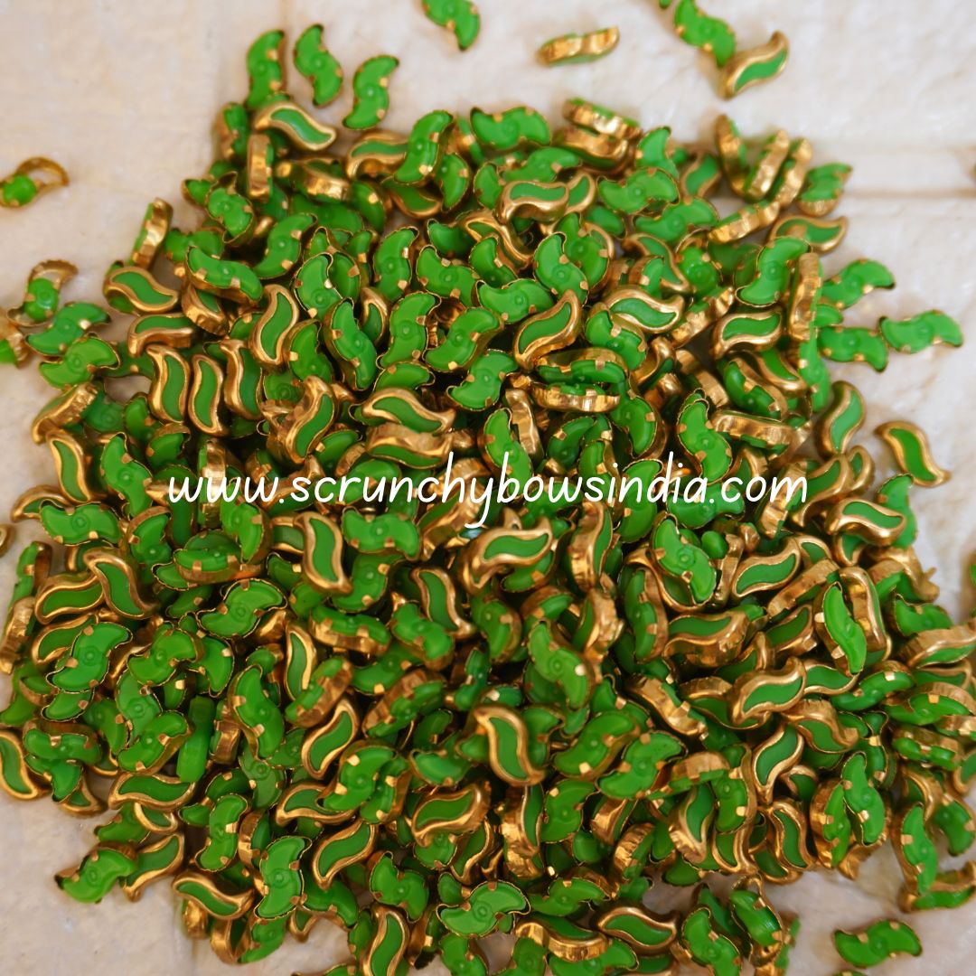 Matt S - Parrot Green