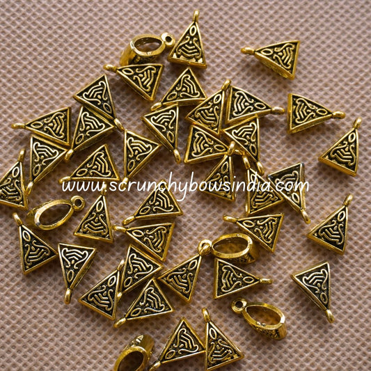 Antique Gold Loop